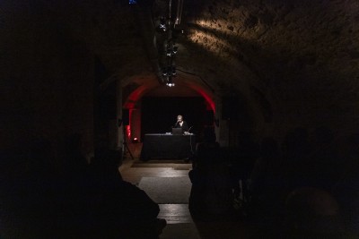 22:35