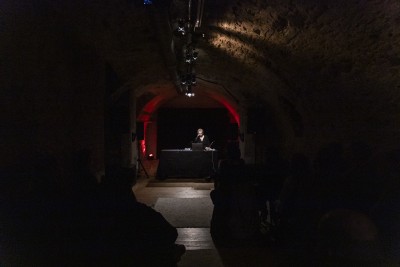22:35